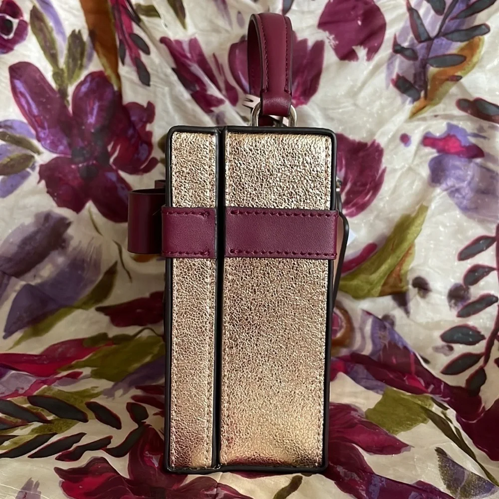 Brand New Kate Spade Leather Wrapping Party Gift Box Present Crossbody Purse